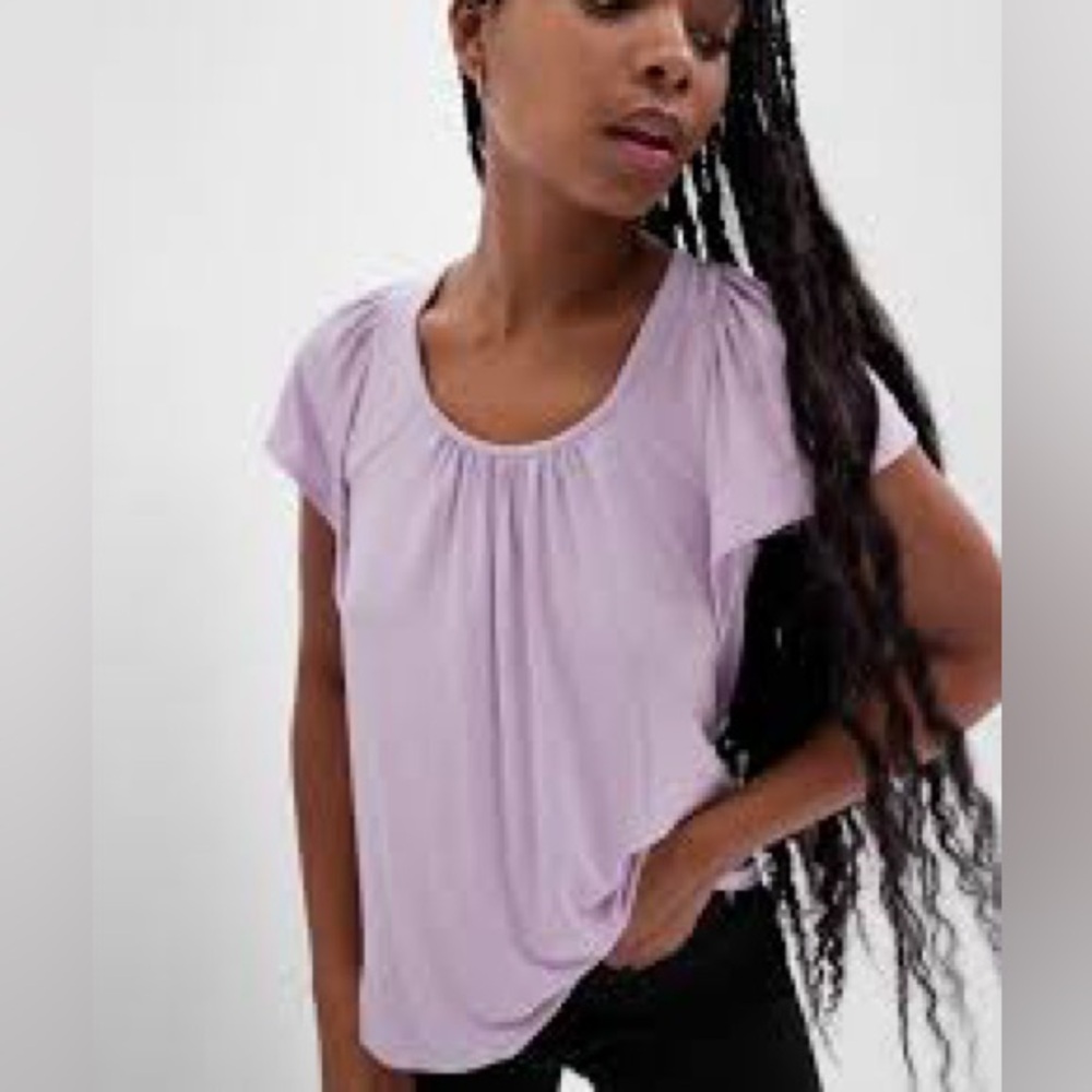 New Gap SS Luxe Flutter Sleeve Top Sz S Lavender Frost NIP